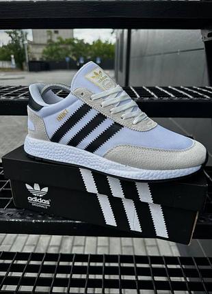Кроссовки adidas iniki
