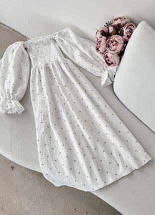 Муслінова сукня міді біла у сердечко з довгим обʼємним рукавом бавовняна з розрізом8 фото