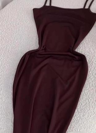 Платье платье макси на бретельках