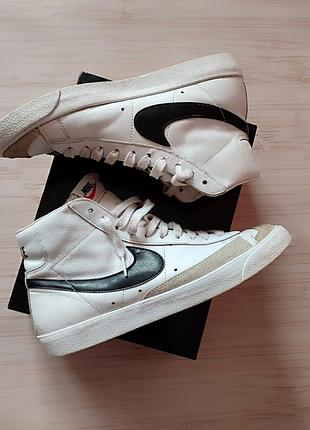 Чоловічі кросівки nike шкіряні кеди nike blazer mid 42 розмір