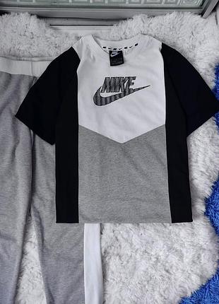 Спортивный костюм,,nike,