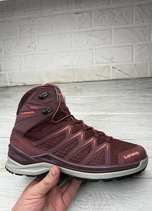 Срочно продам крутые высокие ботинки lowa inox pro gtx gore-tex