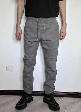Штани сірі