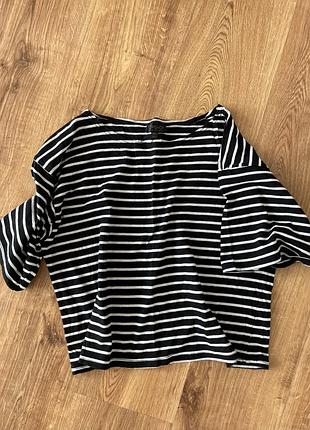 Футболка укорочена