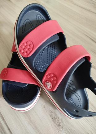 Сандалі crocs j5