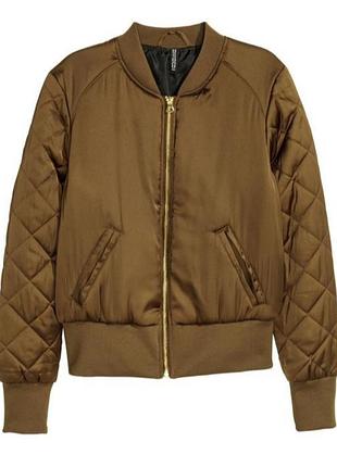 Куртка-ветровка