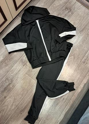 Спортивный костюм3 фото