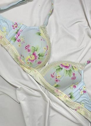 Intimissimi бюстгальтер