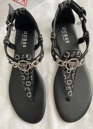 Босоніжки сандалі guess оригінал