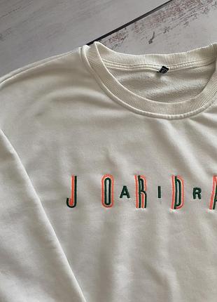 Стильний білий чоловічий світшот  jordan3 фото