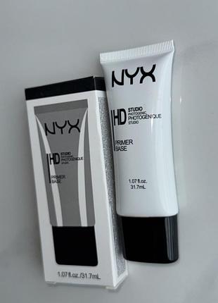 Nyx primer base  тональний крем флюід нікс легка база