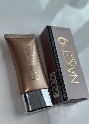 Naked тональний крем для обличчя