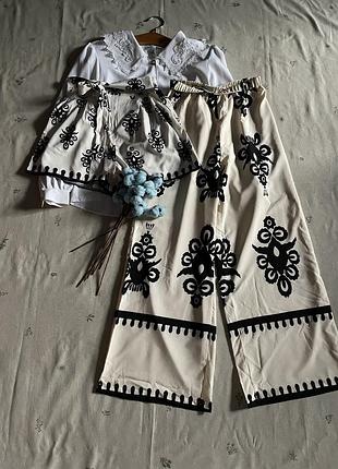 Легкі штанці shein