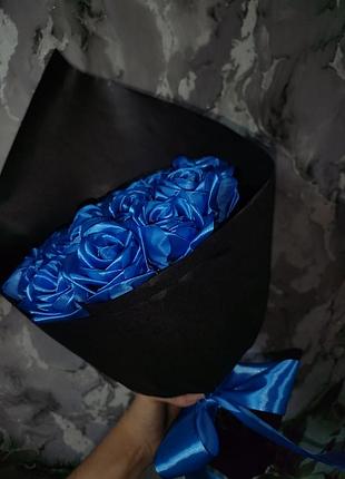 Атласні троянди💐