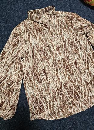 Базовая офисная блуза с широкими рукавами на резинке