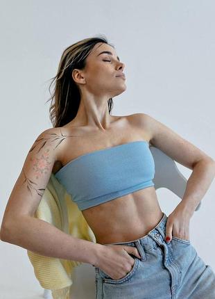 Еластичний жіночий голубий топ sweaty betty