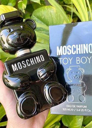 Toy boy moschino для мужчин
парфюмированая вода.