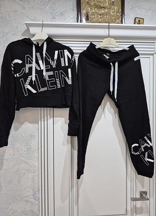 Стильный спортивный костюм calvin klein
