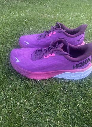 Кроссовки женские hoka