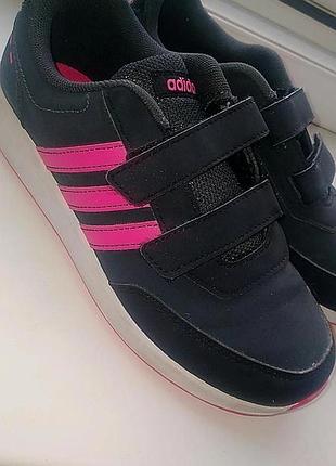 Adidas кроссовки