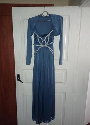 Платье вечернее