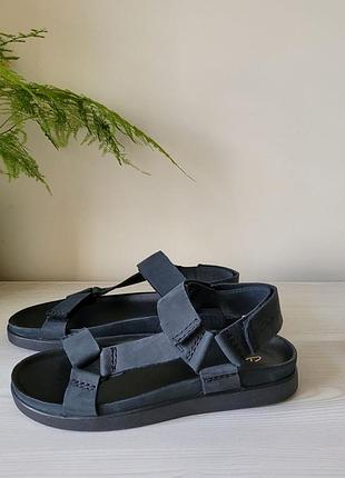Сандалии кожаные оригинал clarks гг.40,45