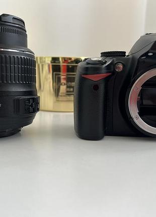 Продаю фотоапарат nikon d3000