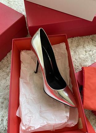 Шкіряні туфлі-човники stella luna