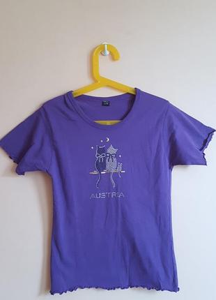 Футболка на дівчинку 9-10 років