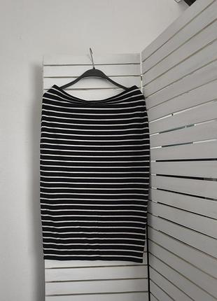 Спідниця чорна в білу полоску за коліно 48 l жіноча юбка трикотажна