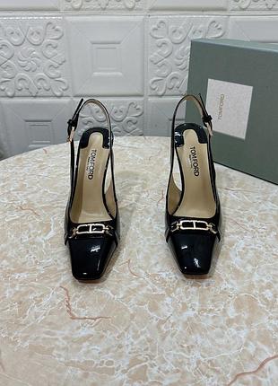 Босоножки женские