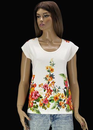 Брендова трикотажна футболка "cool code" з квітковим принтом. розмір eur38.