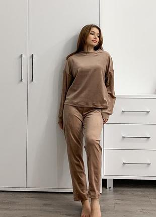 Домашній велюровий костюм, в наявності кольори і розміри