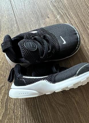 Кросівки дитячі nike3 фото