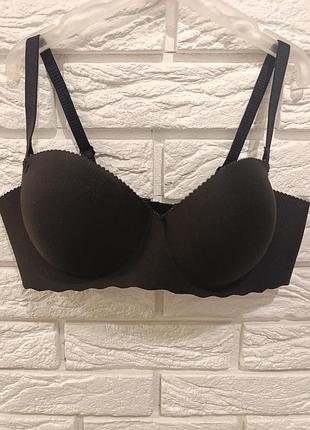 Безшовний бюстгальтер push up
