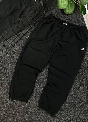 Спортивні штани adidas