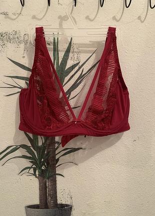 Бюстгальтер бралетт