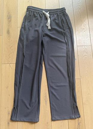 Продаю спортивные штаны