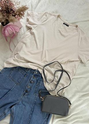 Футболка жіноча