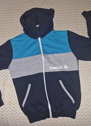 Срочно спортивная кофта куртка трикотажная reebok 6-8 лет