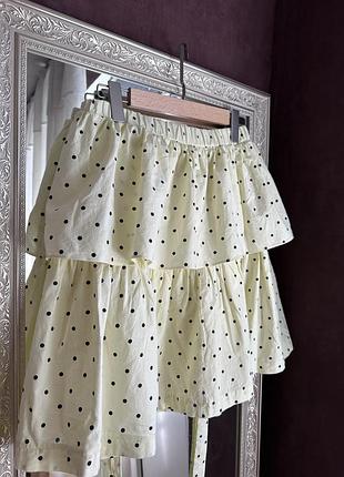 Вінтажна спідниця в горошок в кольорі вершкового масла