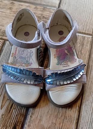 Сандали disney