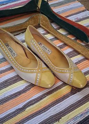 Италия натуральная кожа р39,5