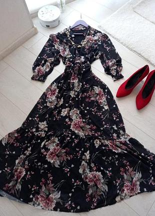 Шифоновое платье с цветами