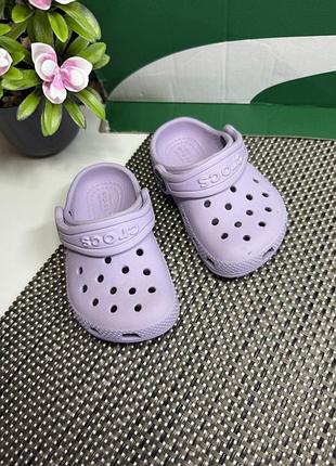 Оригінальні шльопанці крокс crocs