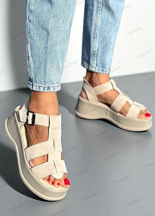 36-41 рр босоножки на фигурной танкетке натуральная замша/кожа черный, бежевый, белый, капучино