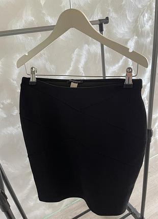Спідниця чорна