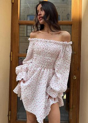 Платье нежное с принтом тюльпанов (753)