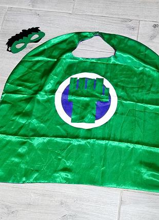 Костюм новогодний, карнавальный халк
в комплекті плащ і маска.