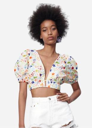 Новий кроп топ із вишивкою zara оригінал розмір s
